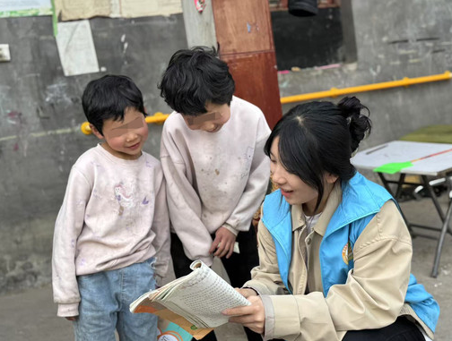 暖心关爱 护“苗”成长