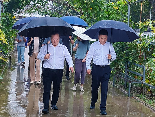 新乡市民政局党组书记、局长毕捷到红旗区调研养老服务工作